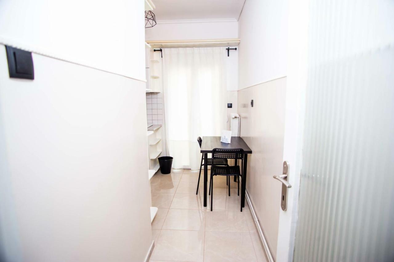 Thessaloniki Center Apartment On The Sea Екстер'єр фото